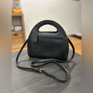 Authentic Rare Vintage Coach Carousel bag E5B-9942